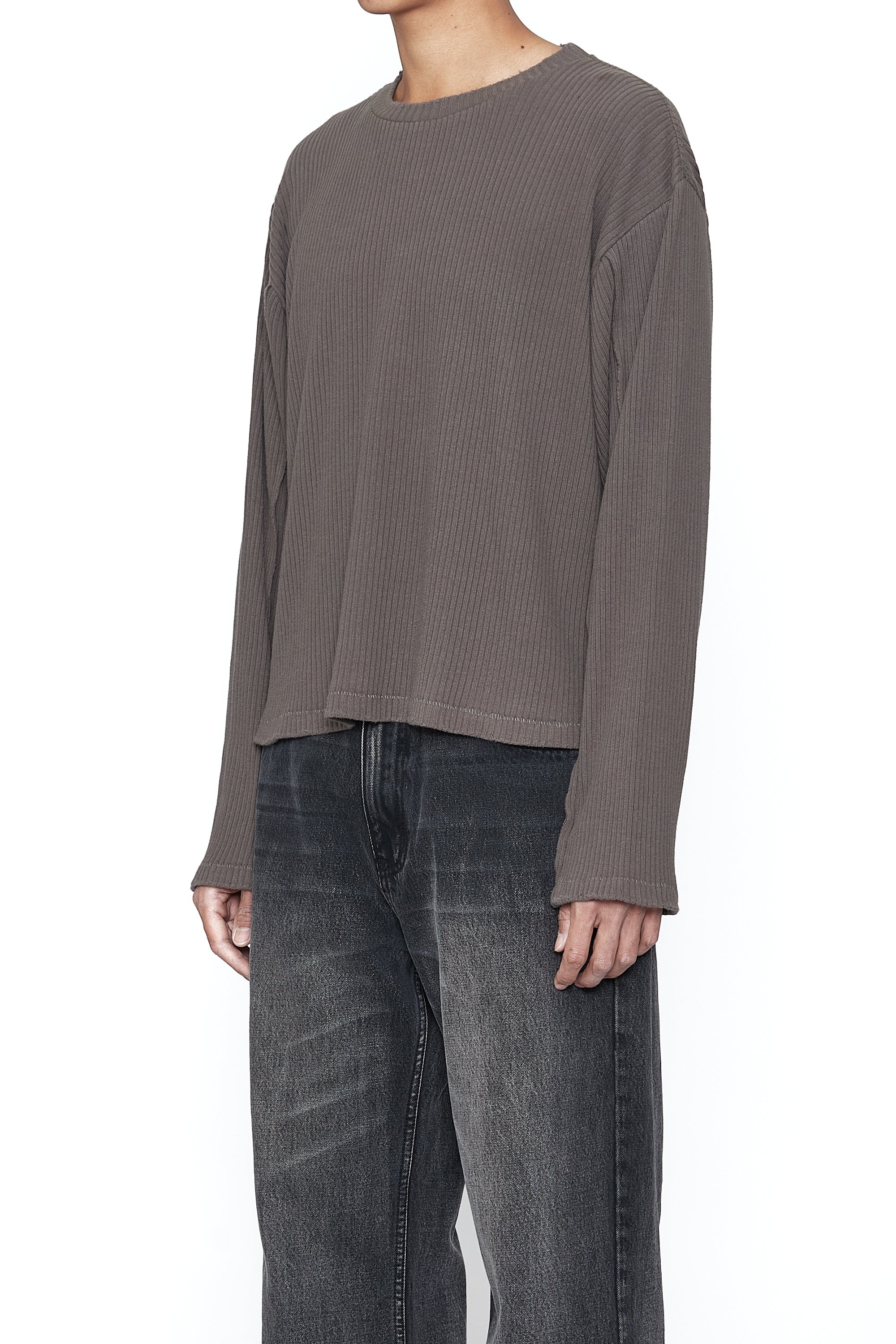 GREY RIB EXPOSED SEAMS LS THRIFT CUT T-SHIRT