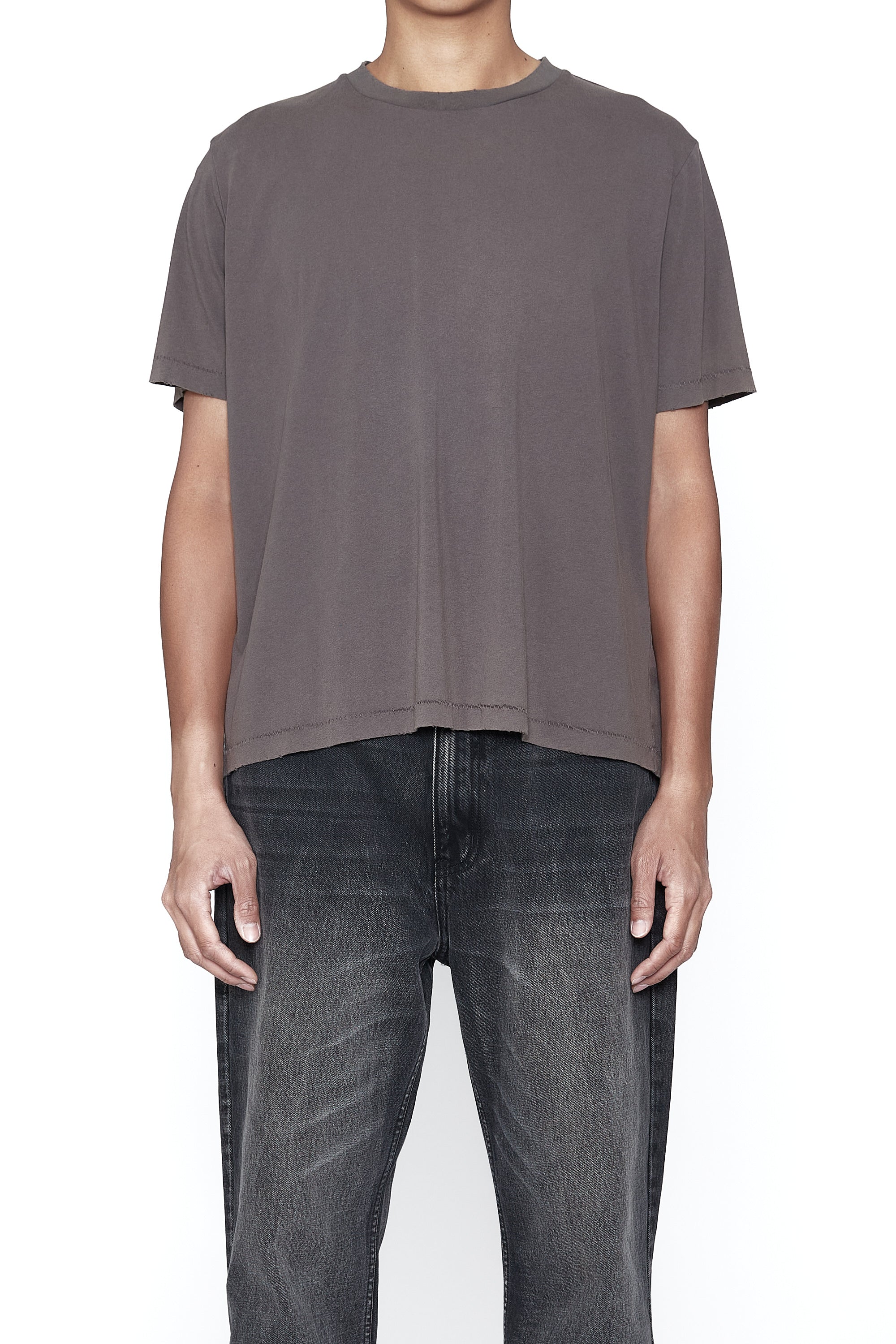 FADED GREY WASHED SS THRIFT CUT T-SHIRT