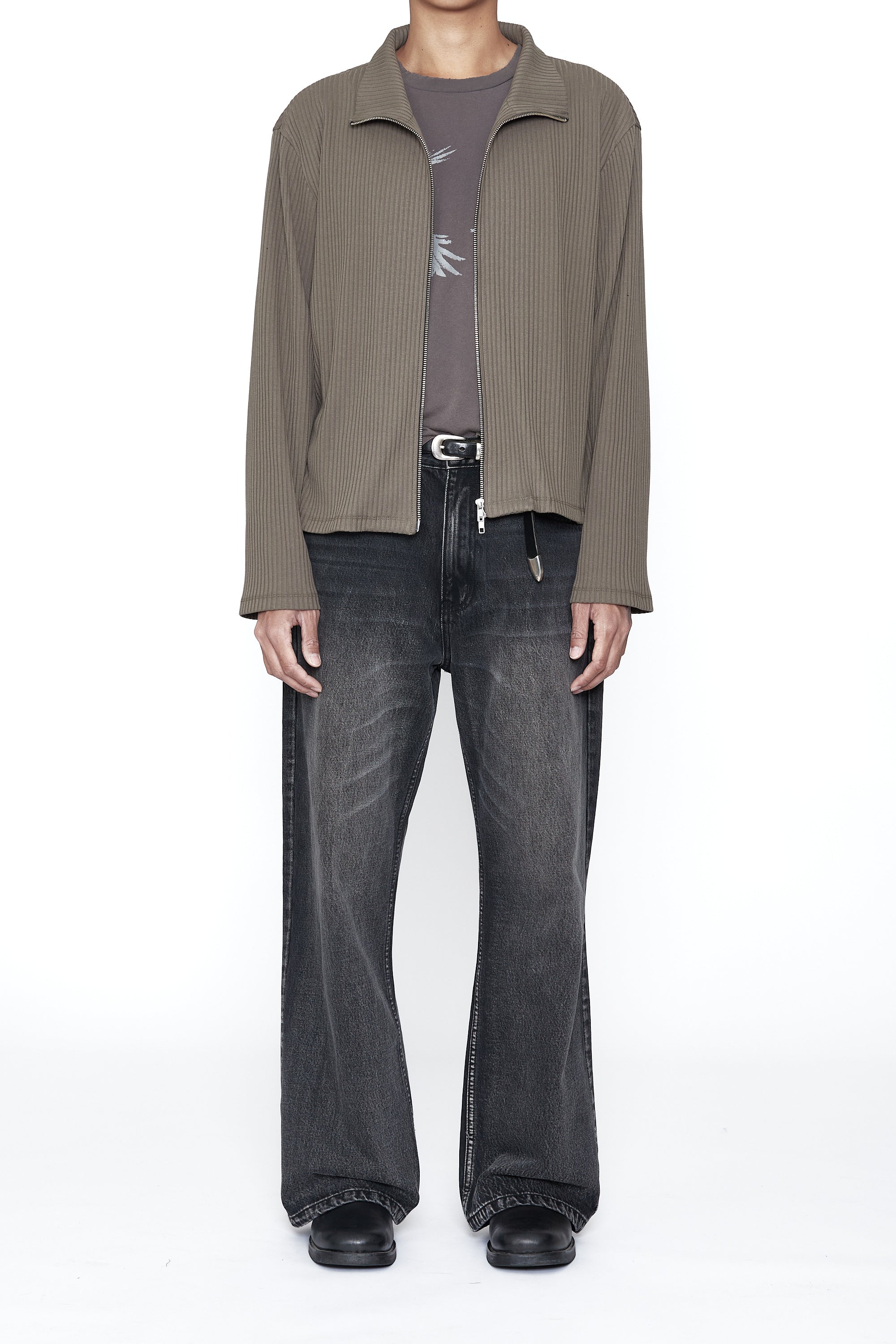 Load image into Gallery viewer, TAUPE RIB HIGH NECK ZIP DRONE JACKET
