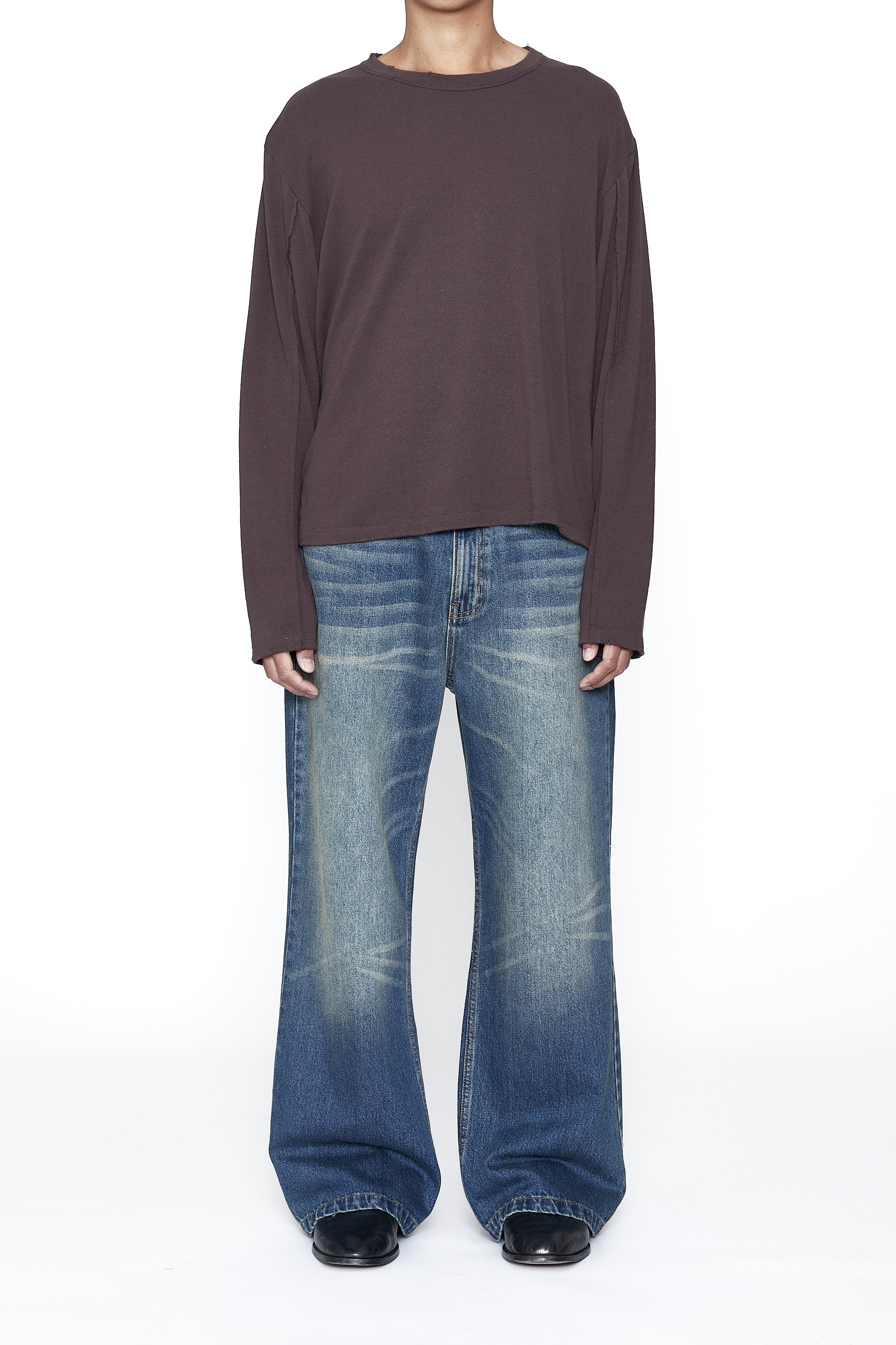 Load image into Gallery viewer, BROWN EXPOSED SEAMS KNIT LS THRIFT CUT T-SHIRT
