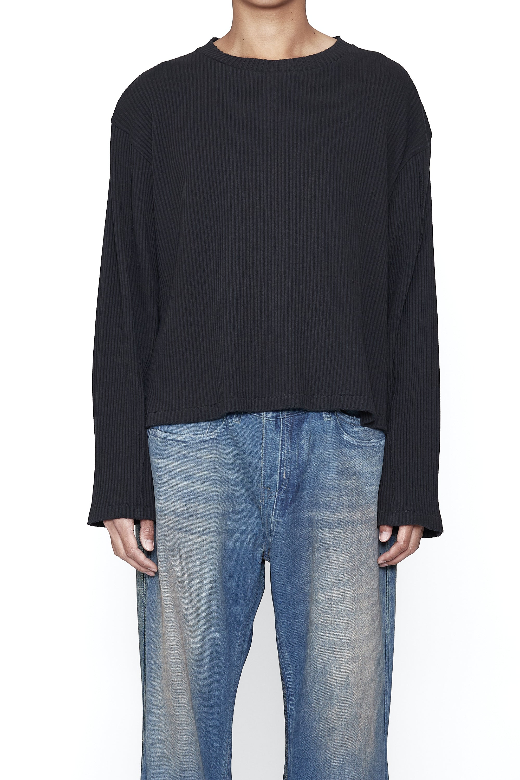 Load image into Gallery viewer, BLACK RIB EXPOSED SEAMS LS THRIFT CUT T-SHIRT
