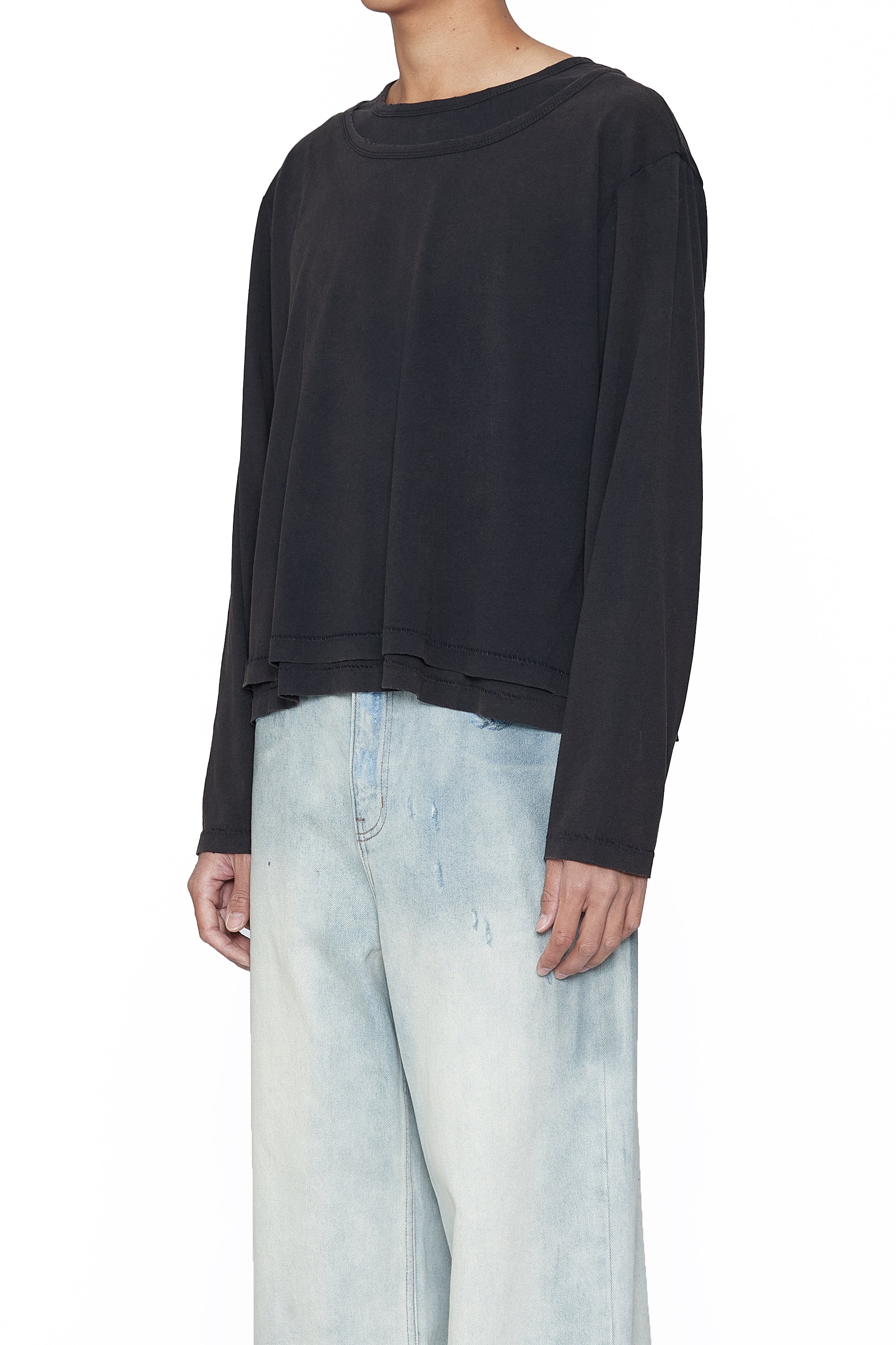 Load image into Gallery viewer, BLACK WASHED DOUBLE LAYER LS THRIFT CUT T-SHIRT
