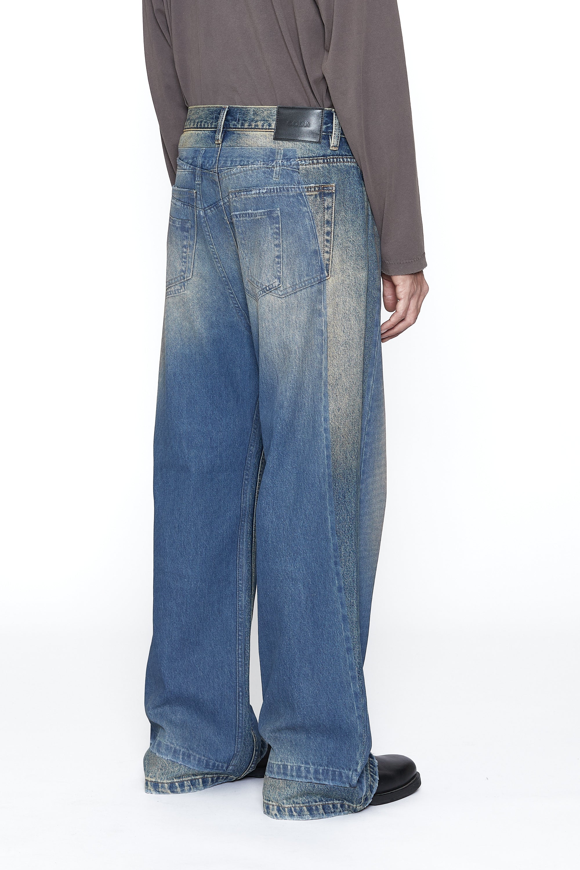 Load image into Gallery viewer, FADED DIRTY INDIGO WASHED DUAL EXPOSURE BREAK CUT FLARED JEANS
