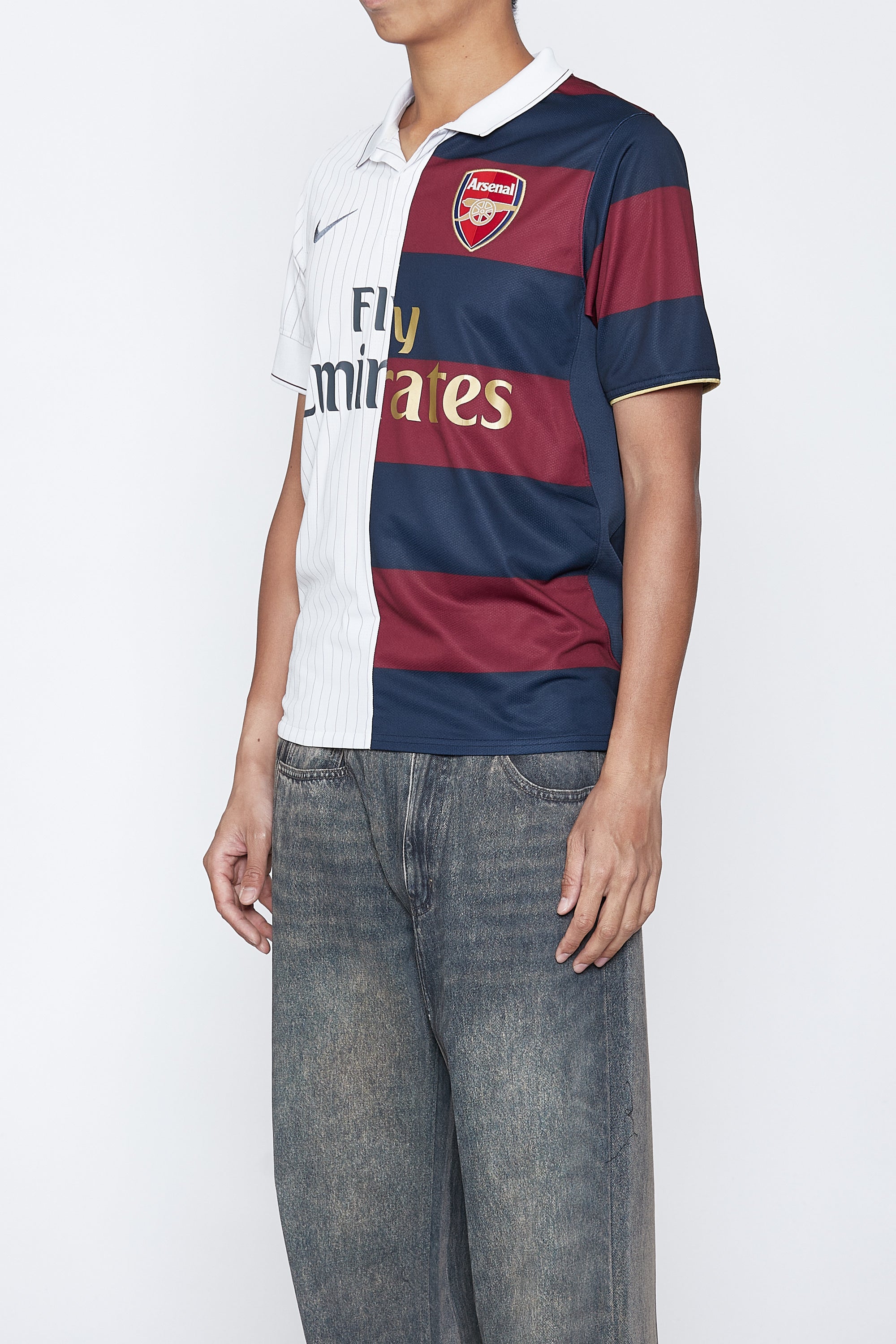 Load image into Gallery viewer, RECONSTRUCTED HYBRID VINTAGE SHRUNKEN SHORTSLEEVE FOOTBALL JERSEY (ARSENAL B)
