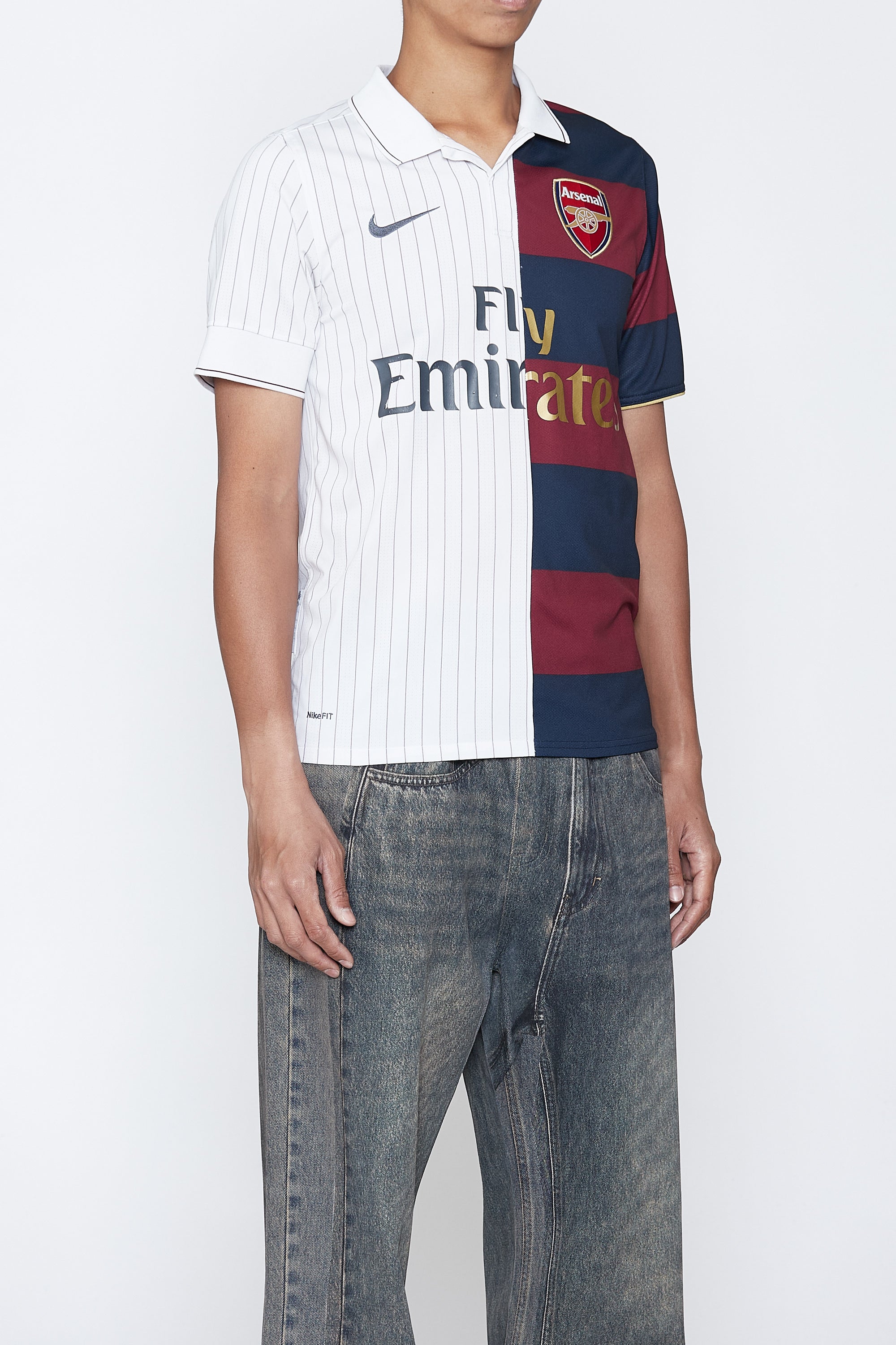 Load image into Gallery viewer, RECONSTRUCTED HYBRID VINTAGE SHRUNKEN SHORTSLEEVE FOOTBALL JERSEY (ARSENAL B)
