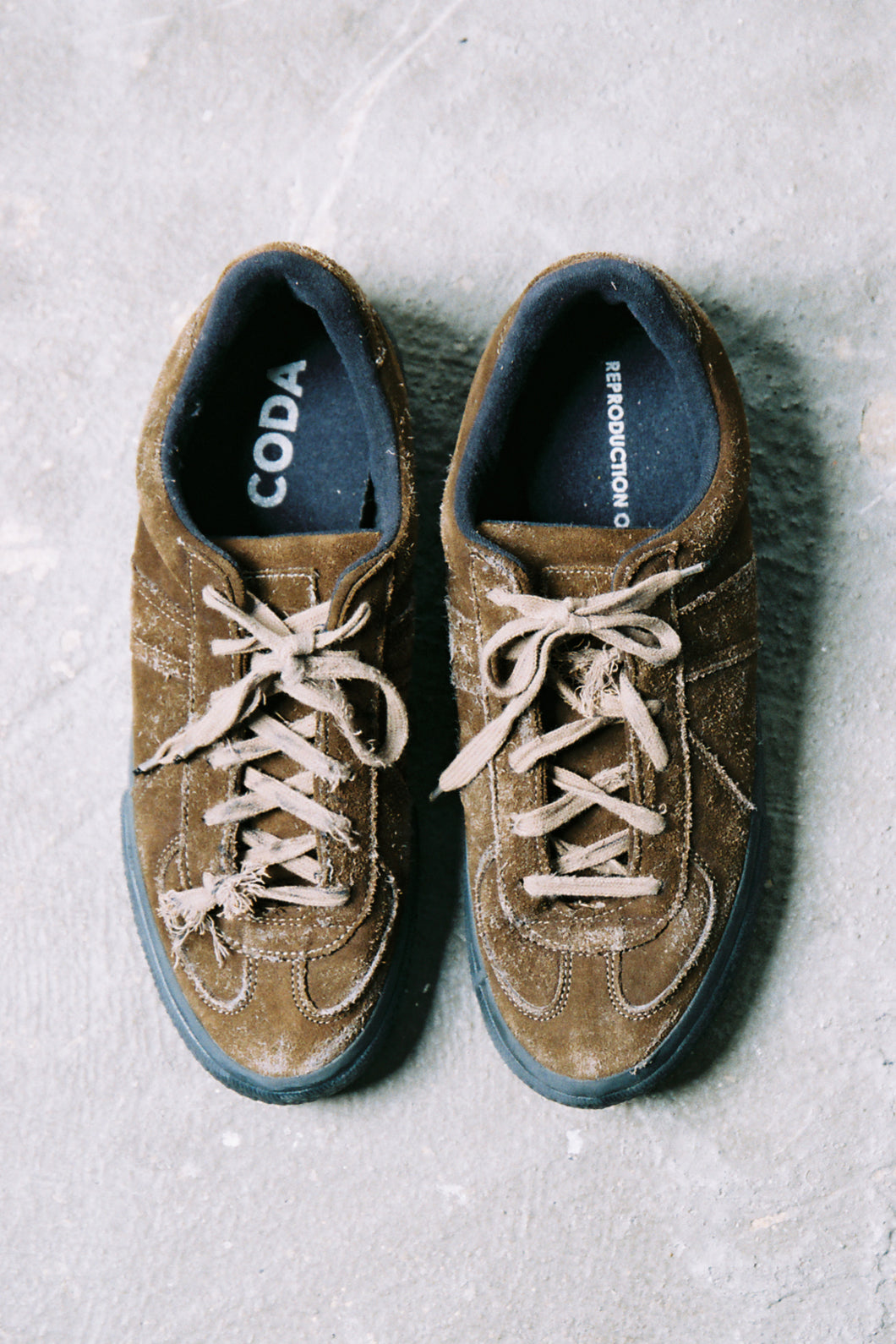 CODA X LUDDITE REPRODUCTION OF FOUND AGING DISTRESSED HYBRID SKATE TRAINER