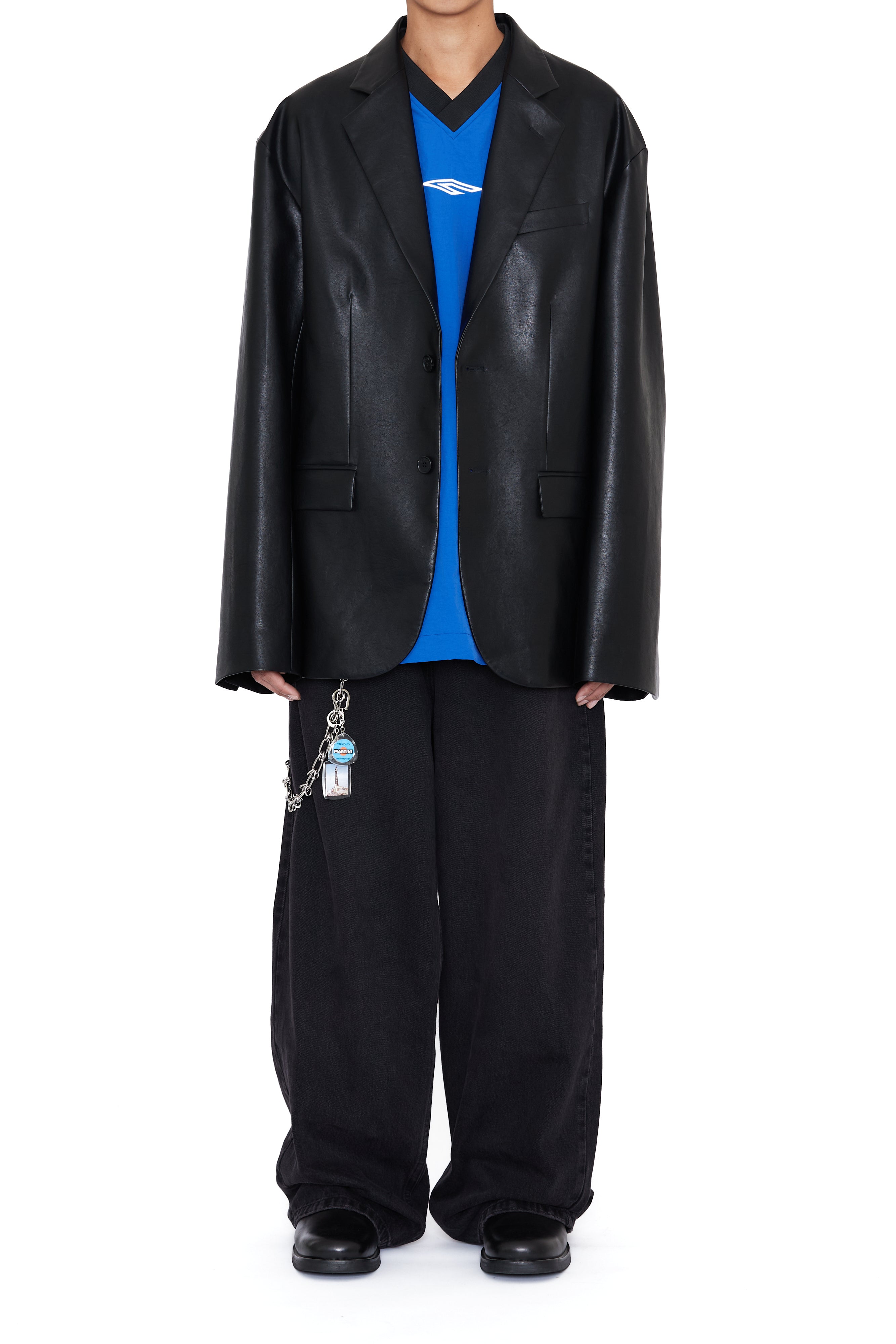 Load image into Gallery viewer, BLACK SYNTHETIC LEATHER OVERSIZED DEMOLISHED BLAZER
