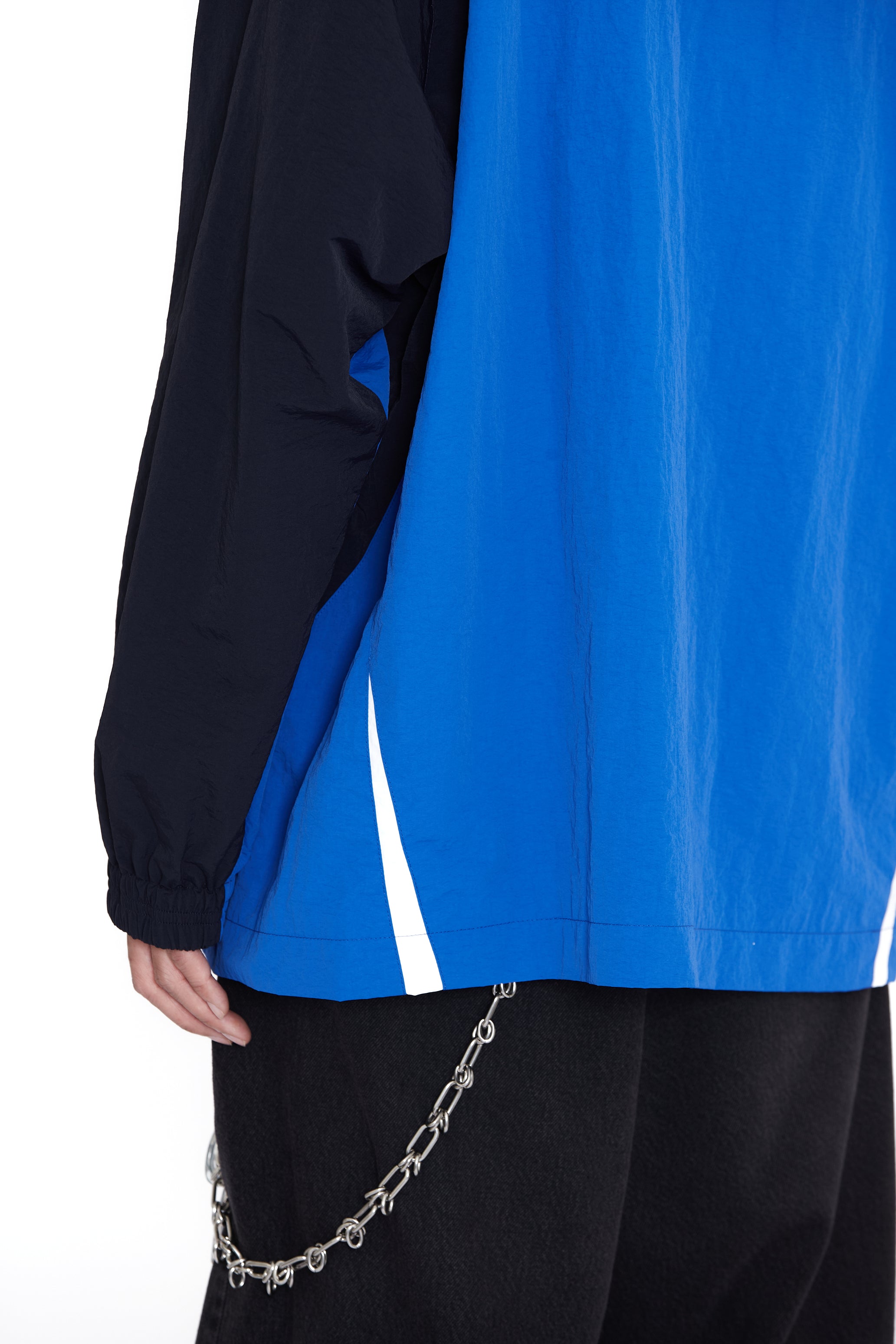 BLUE NYLON ALL WEATHER PRO SPORTS PULLOVER