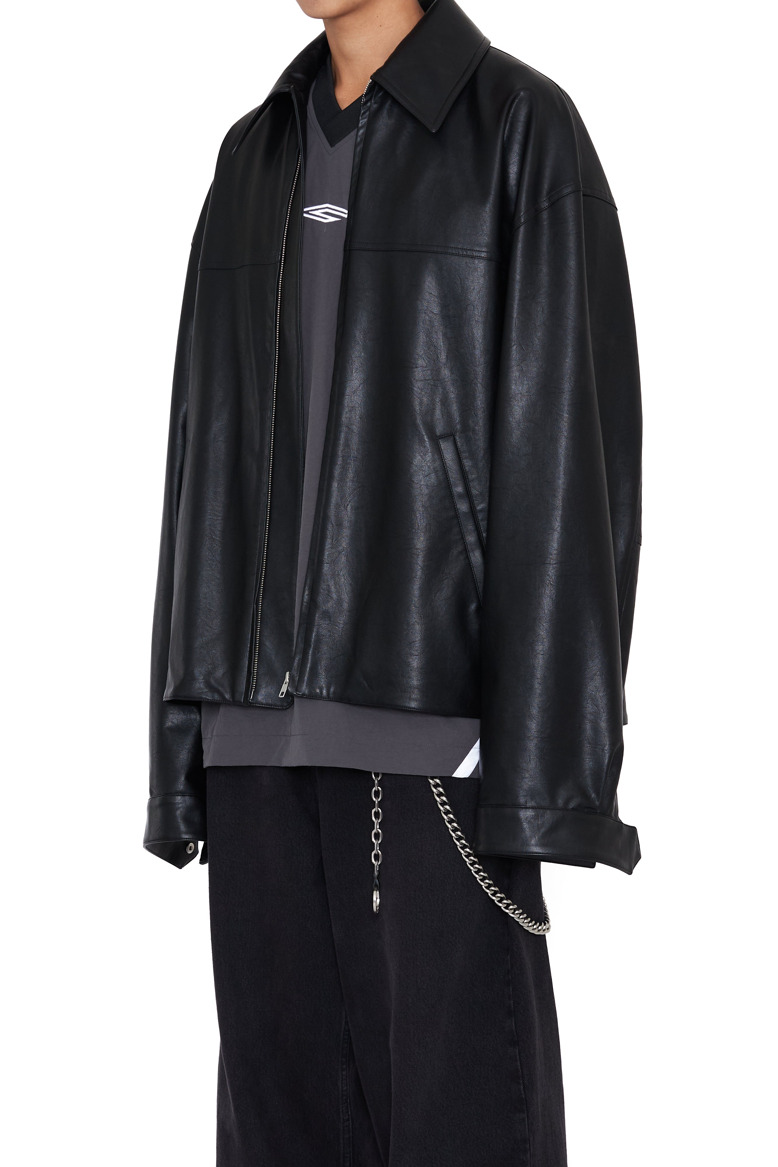 Load image into Gallery viewer, BLACK SYNTHEITC LEATHER SLANT JACKET
