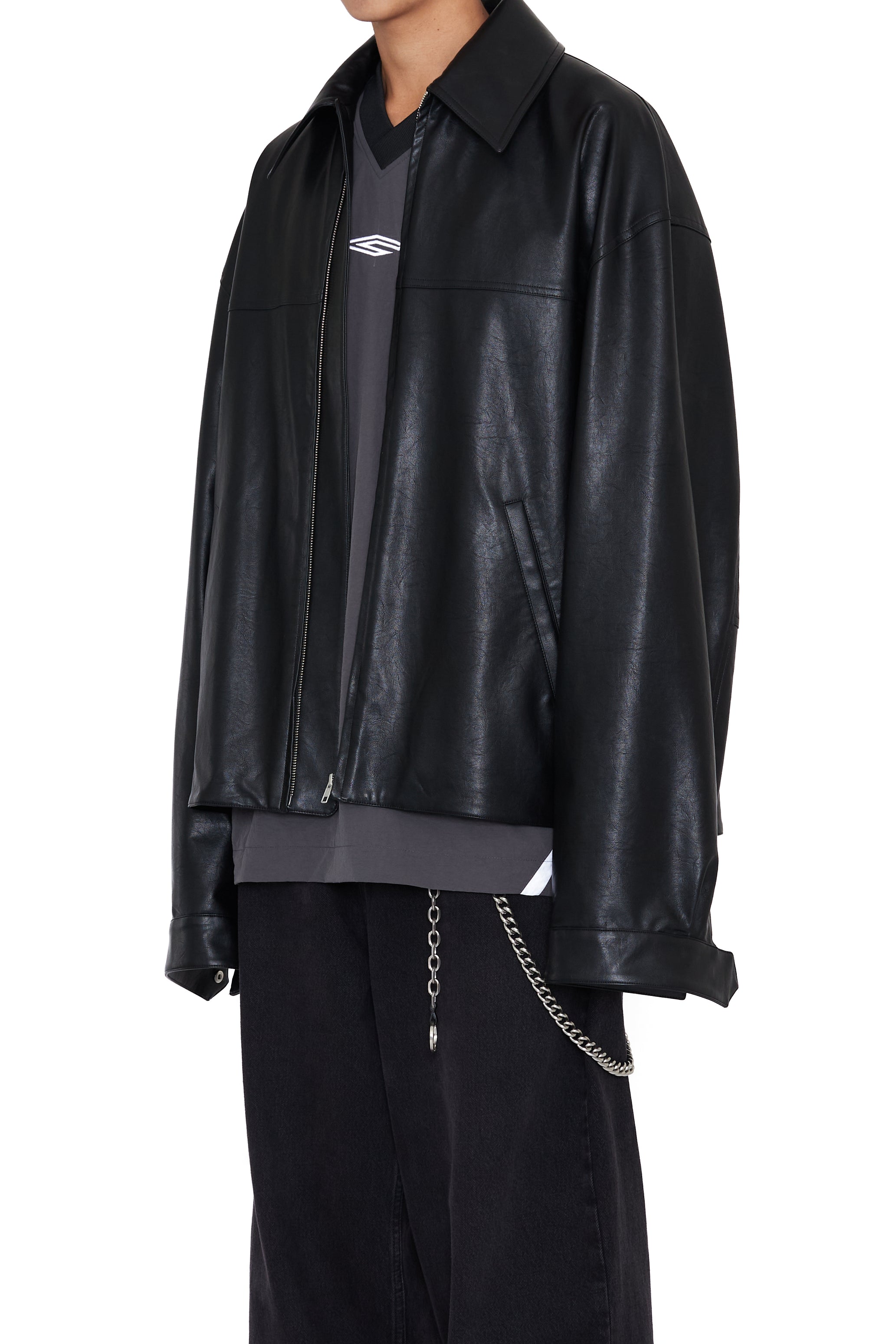 BLACK SYNTHEITC LEATHER SLANT JACKET