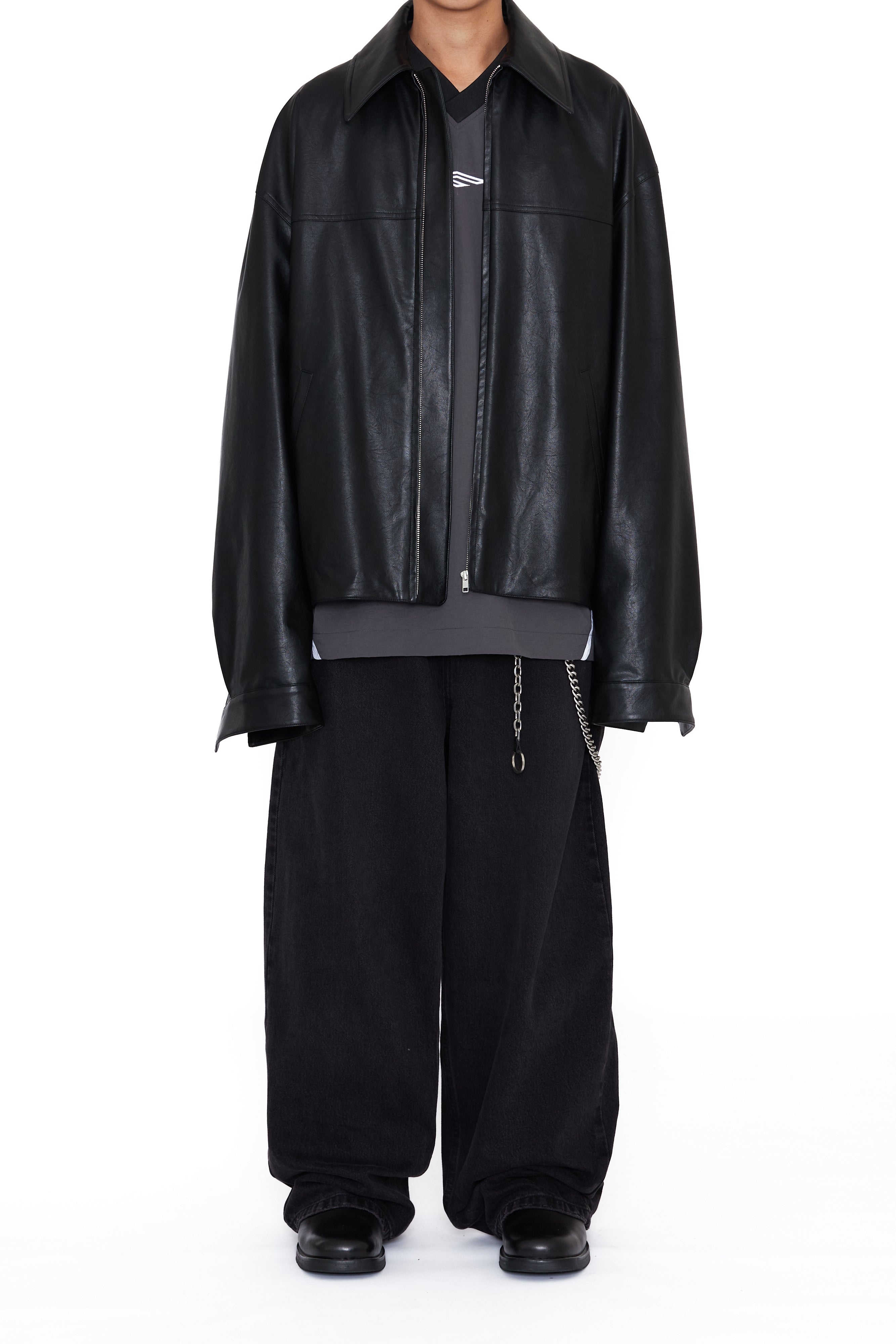 Load image into Gallery viewer, BLACK SYNTHEITC LEATHER SLANT JACKET
