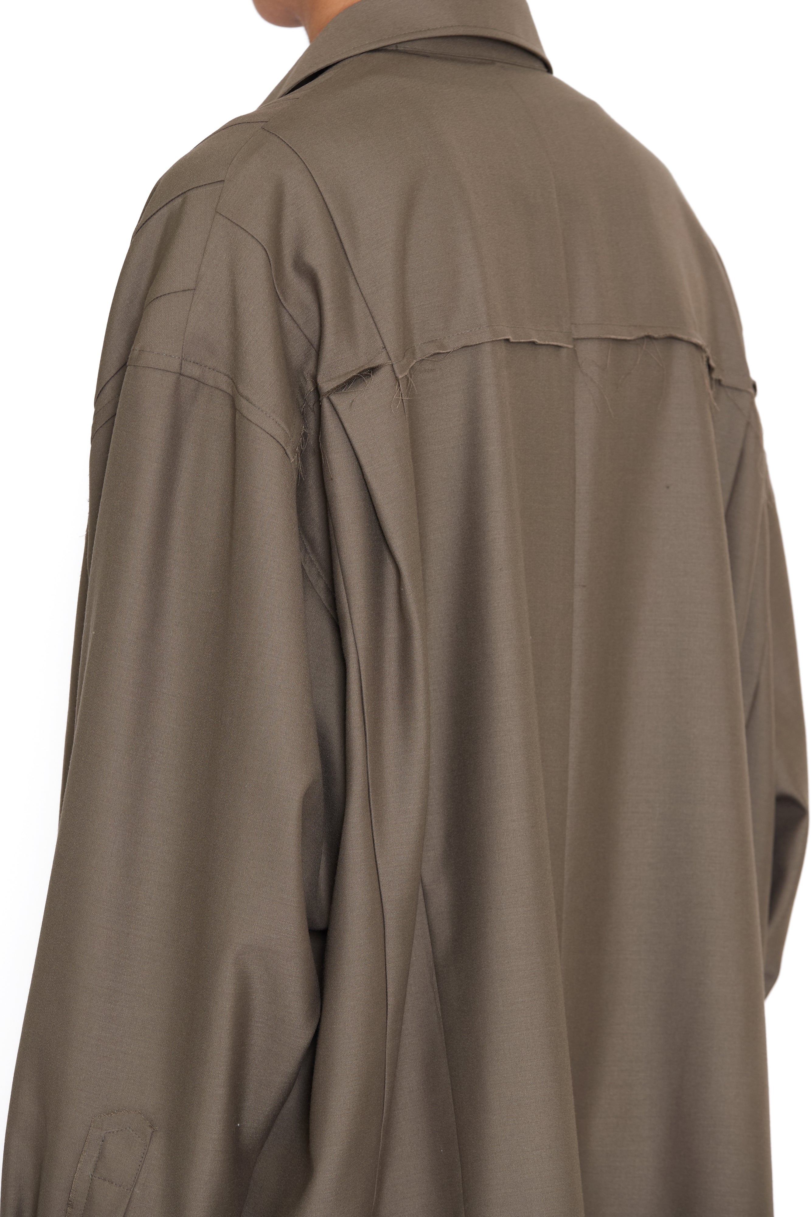 Load image into Gallery viewer, KHAKI WOOL OVERSIZED RECONSTRUCTED SEAMS SHIRT
