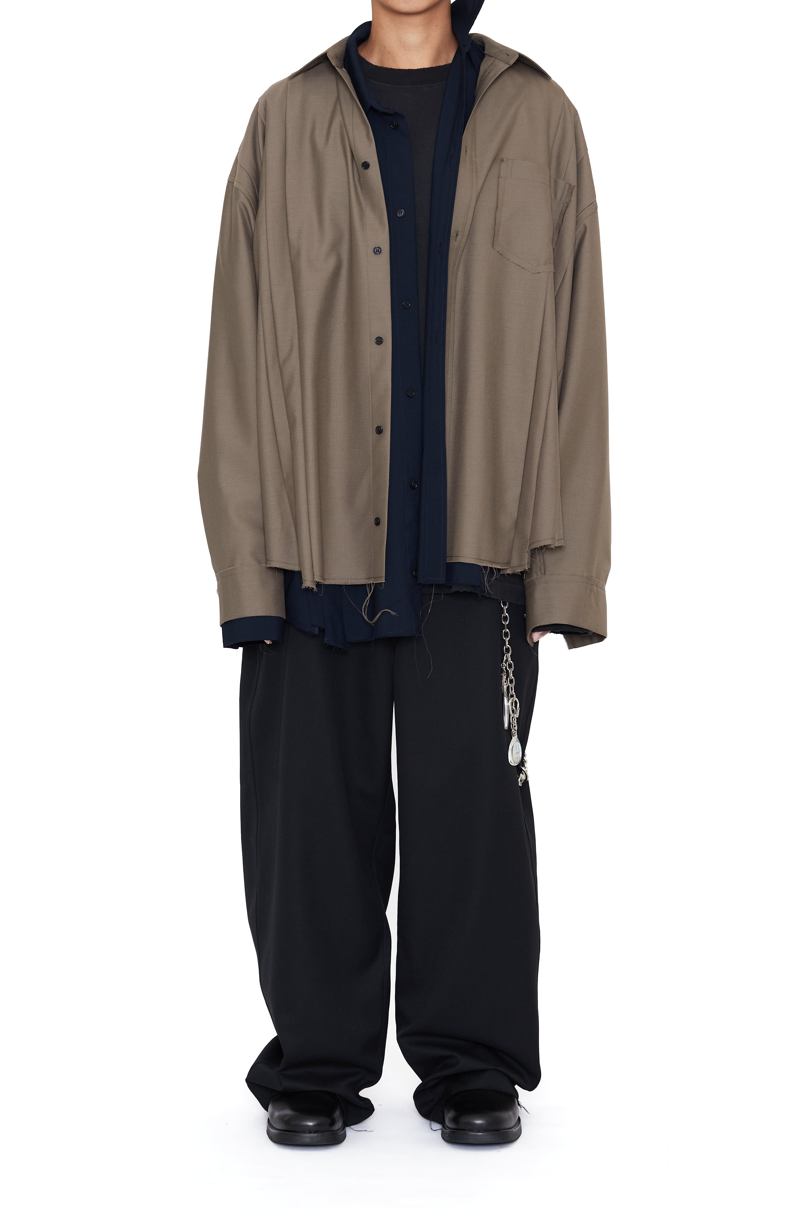 Load image into Gallery viewer, KHAKI WOOL OVERSIZED RECONSTRUCTED SEAMS SHIRT
