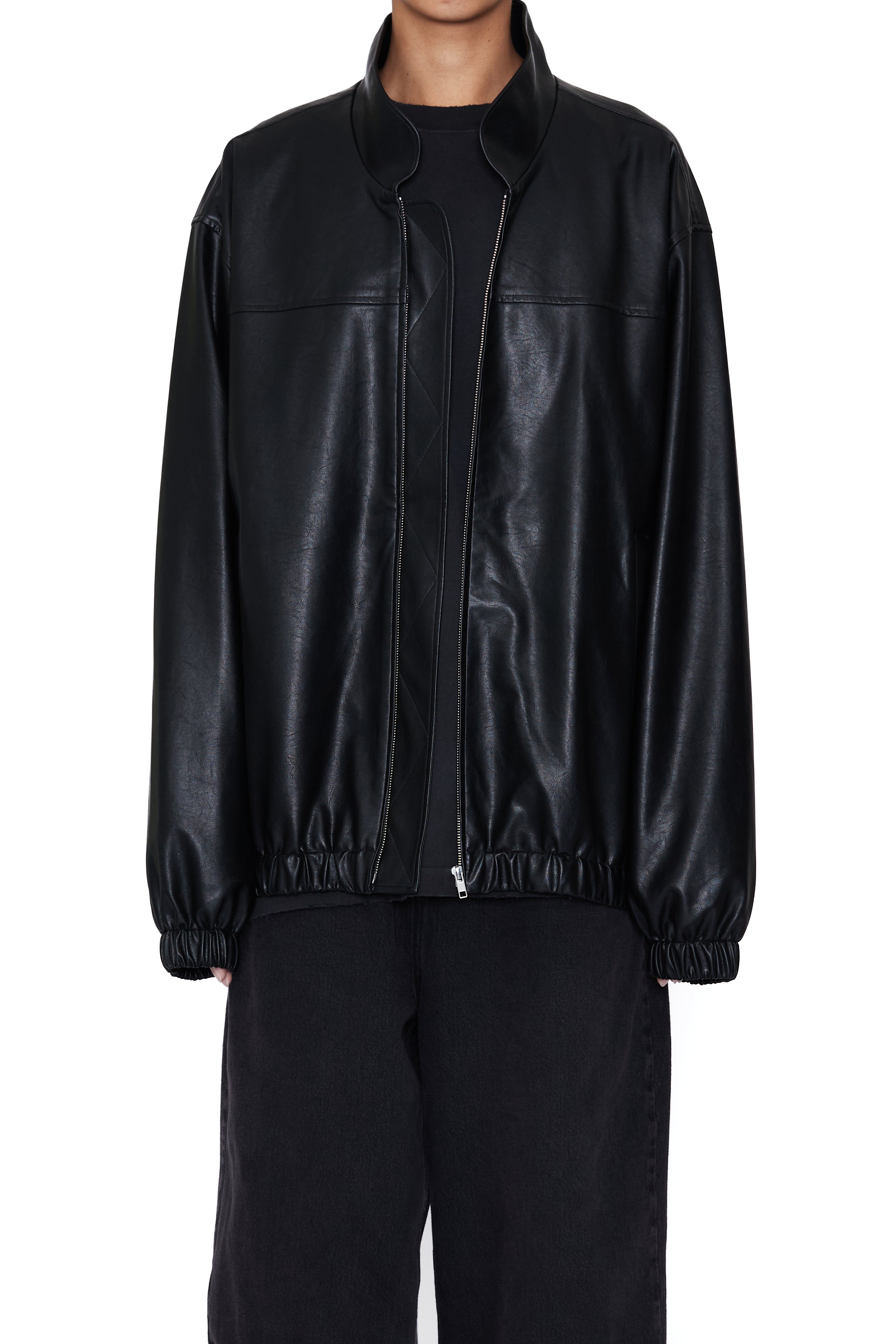 Load image into Gallery viewer, BLACK SYNTHEITC LEATHER OVERSIZED TEAM JACKET
