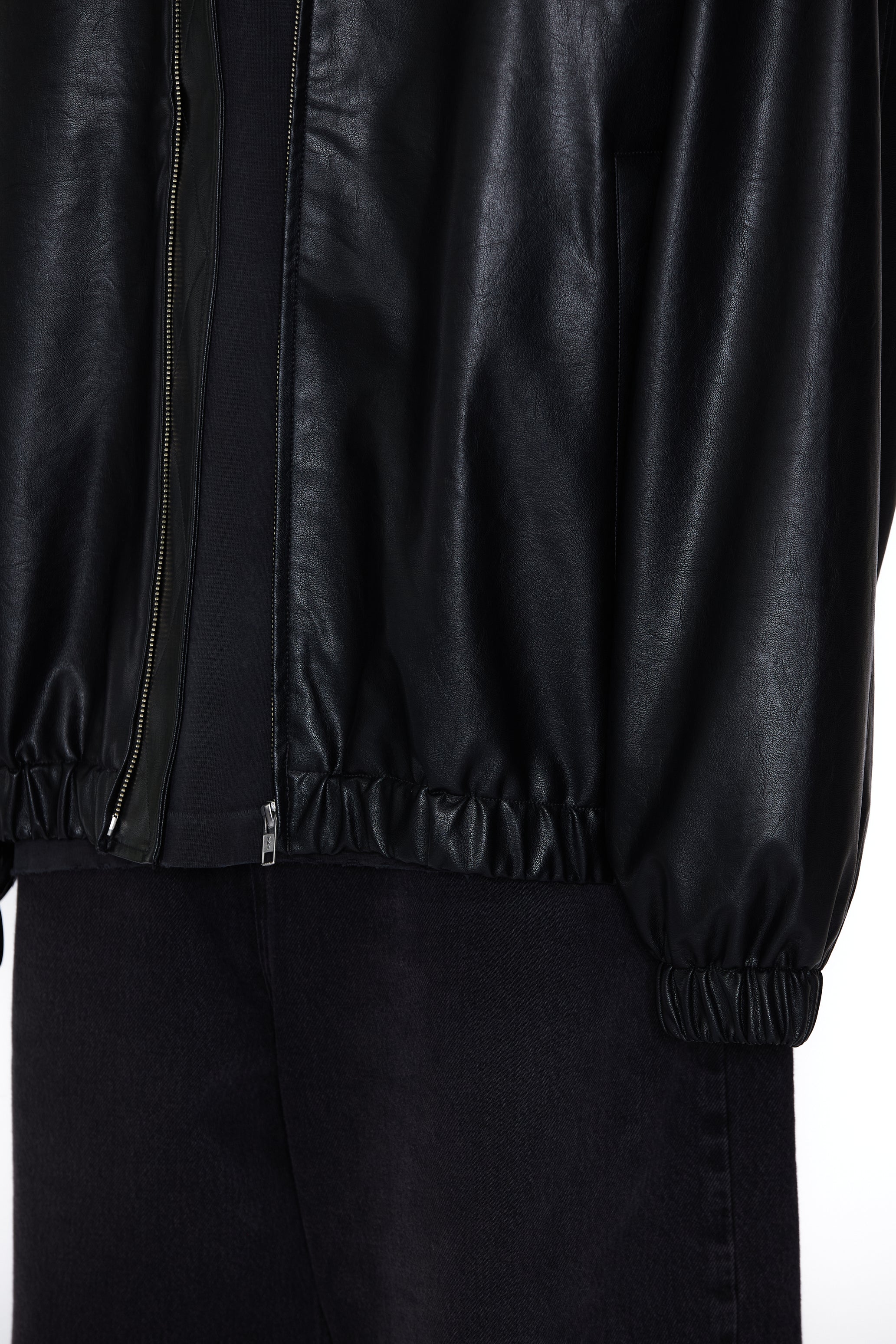 BLACK SYNTHEITC LEATHER OVERSIZED TEAM JACKET