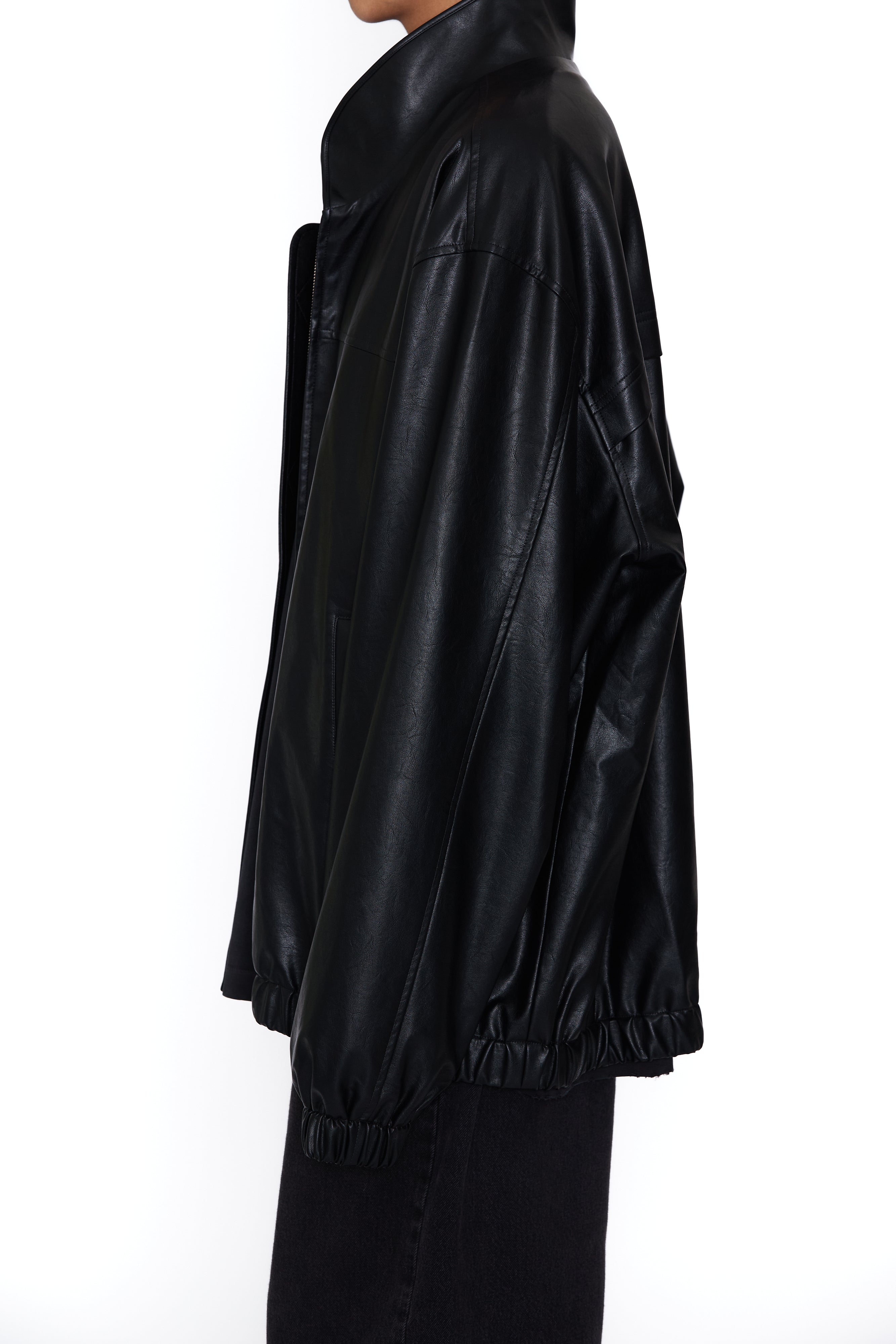 Load image into Gallery viewer, BLACK SYNTHEITC LEATHER OVERSIZED TEAM JACKET
