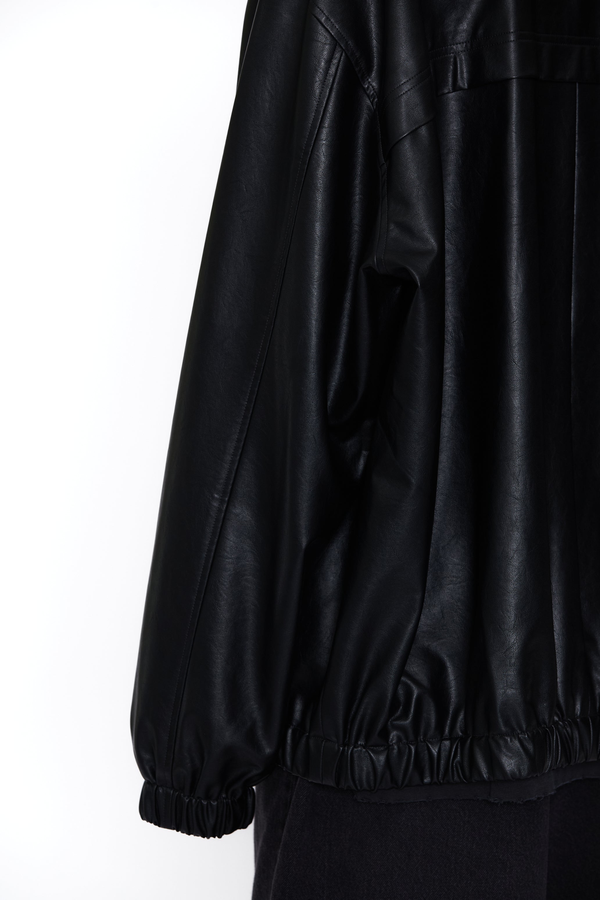 BLACK SYNTHEITC LEATHER OVERSIZED TEAM JACKET