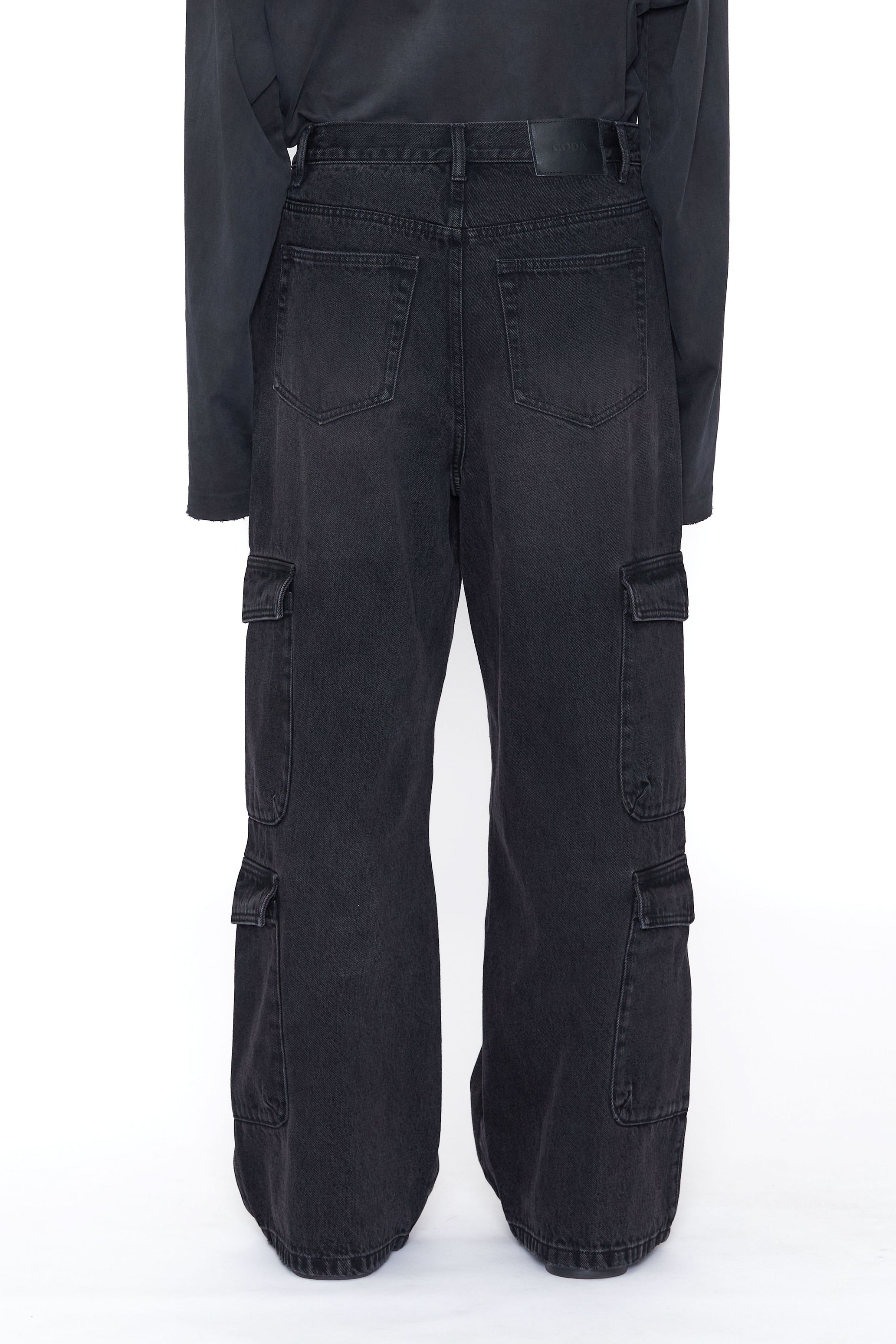 BLACK DENIM FLARED CUT CARGO PANTS