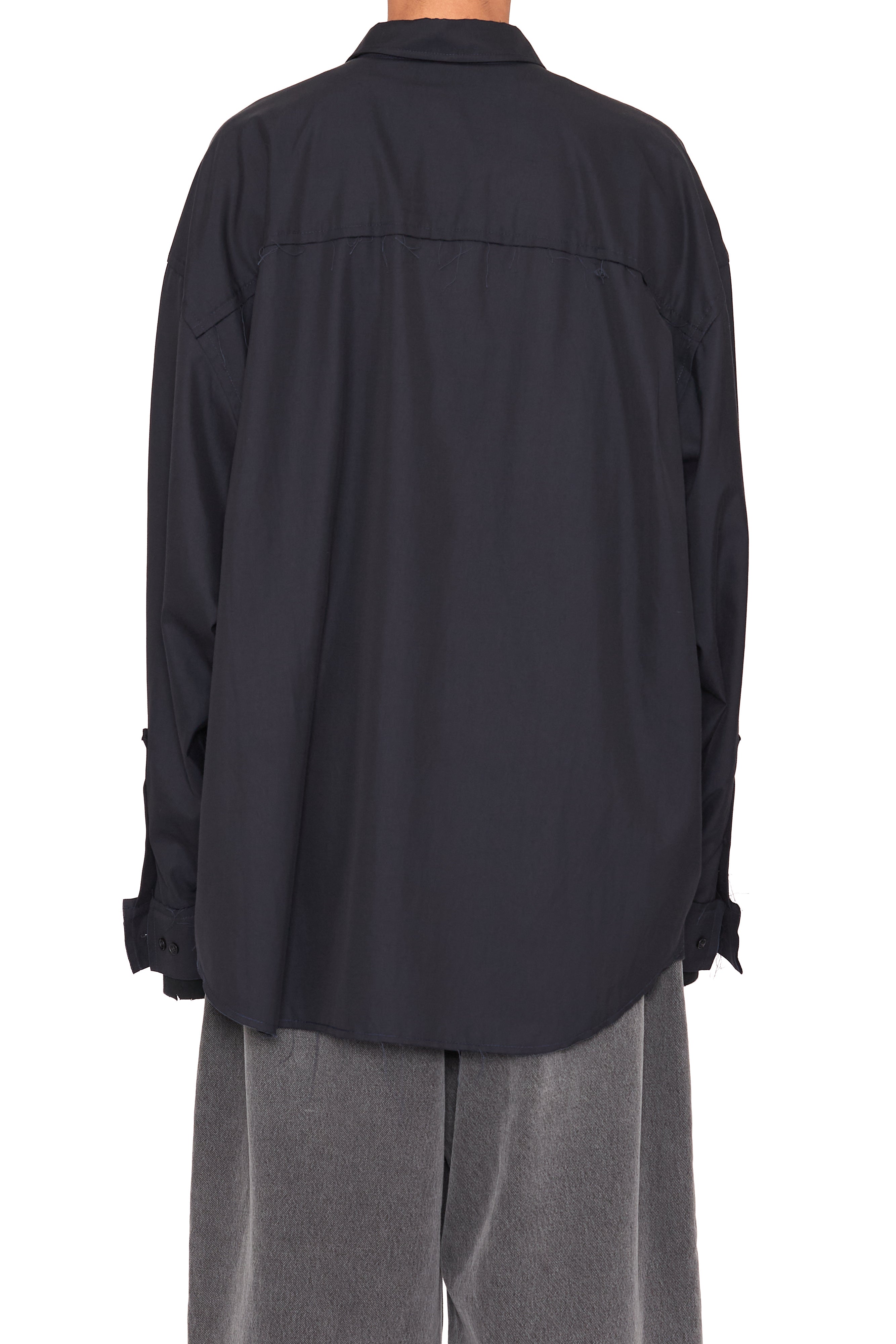 Load image into Gallery viewer, DARK NAVY VISCOSE RAW EDGES STRUCTURE SHIRT
