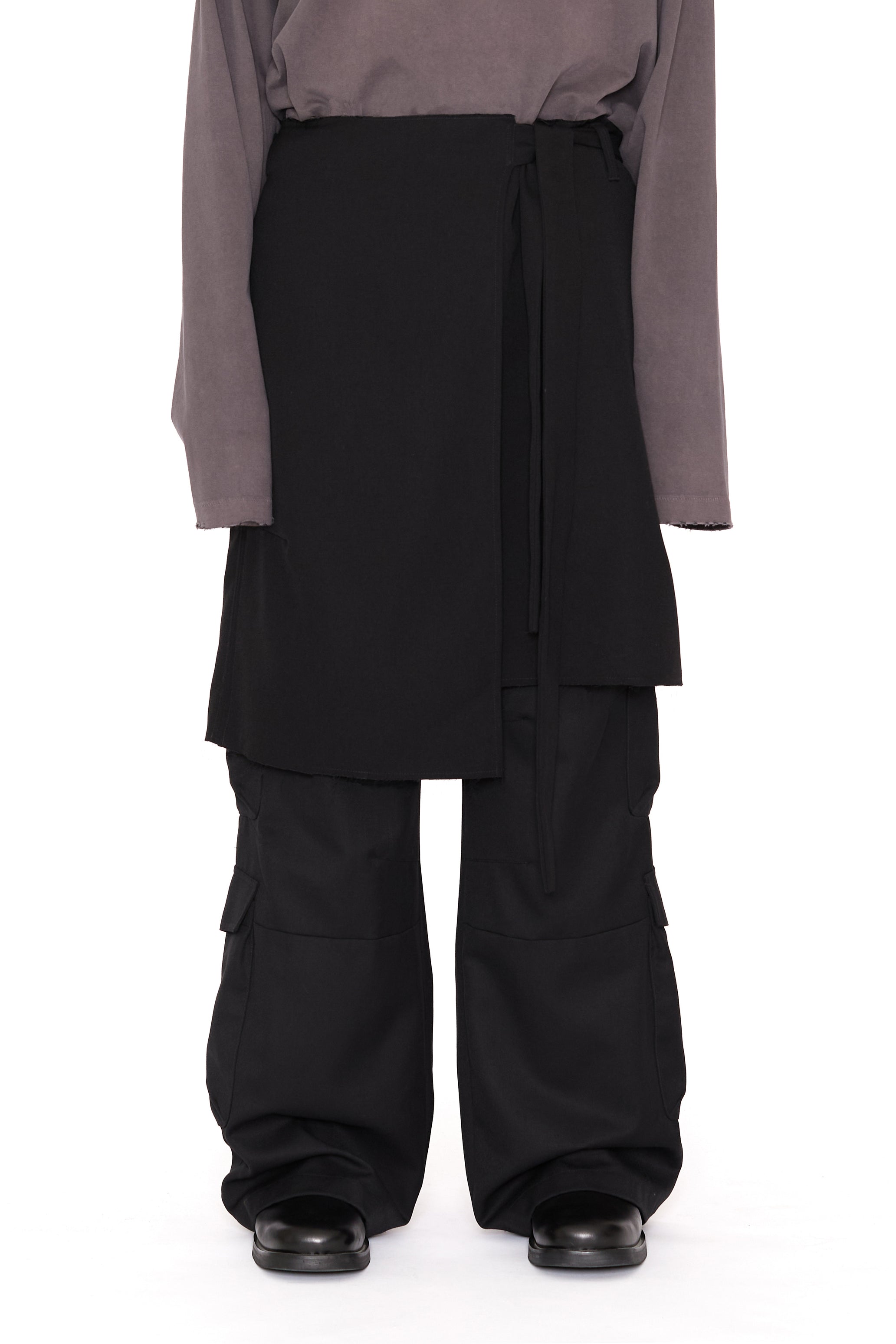 BLACK WOOL POLY GABARDINE WRAP SKIRT