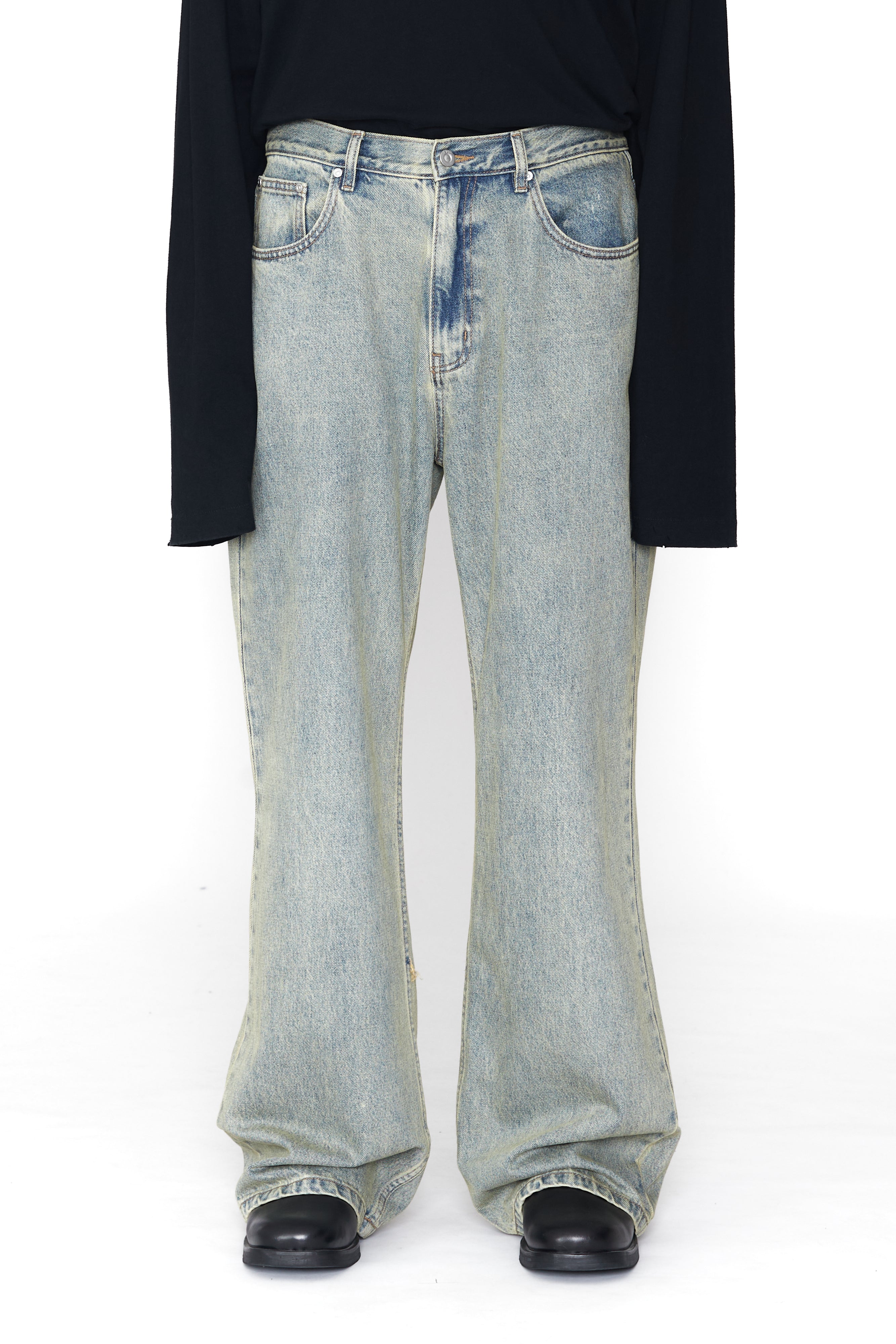 Load image into Gallery viewer, INDIGO ACID WASHED DISTRESSED EXTENDED CUT FLARED JEANS
