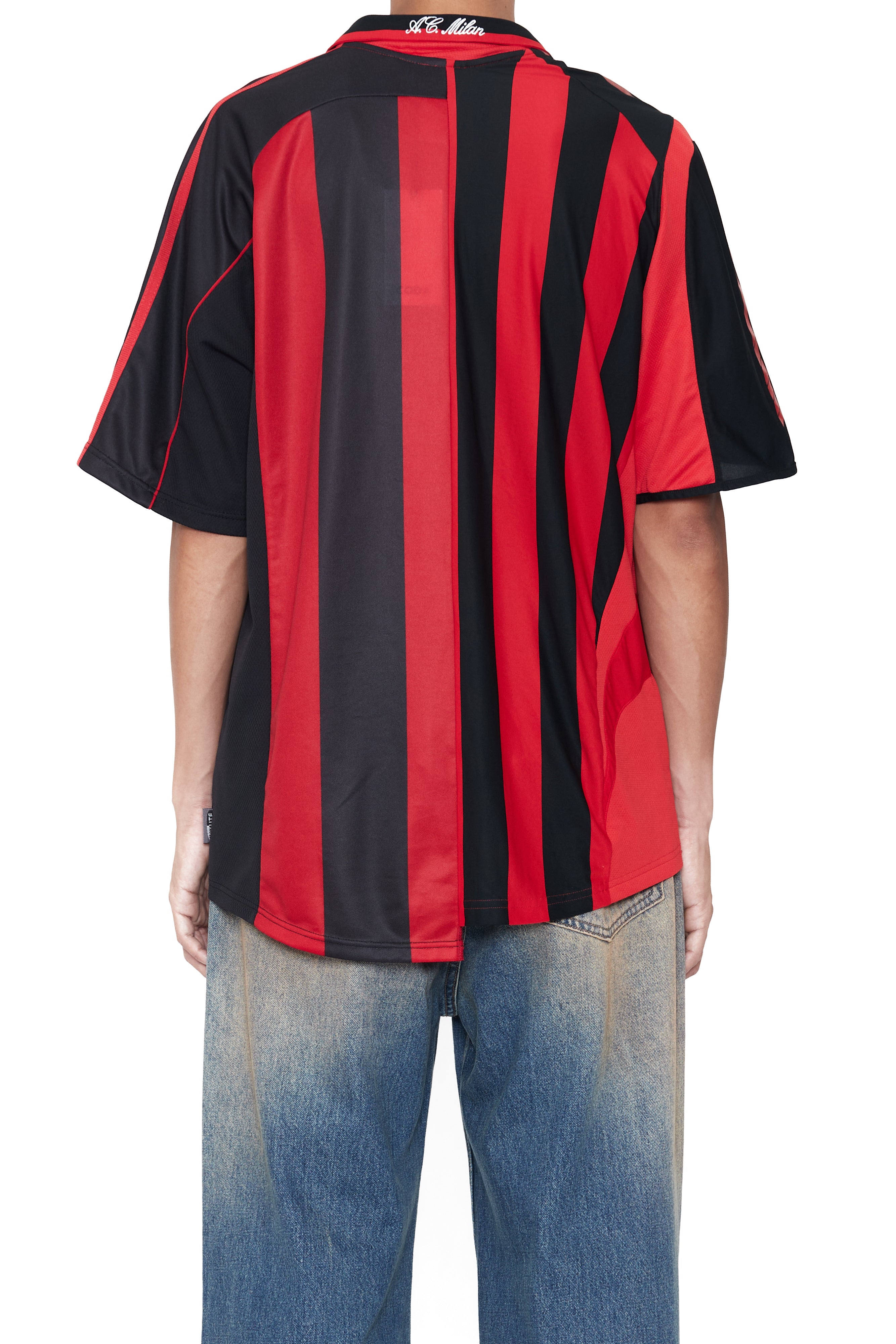 Load image into Gallery viewer, RECONSTRUCTED HYBRID VINTAGE SHORTSLEEVE FOOTBALL JERSEY (AC MILAN)

