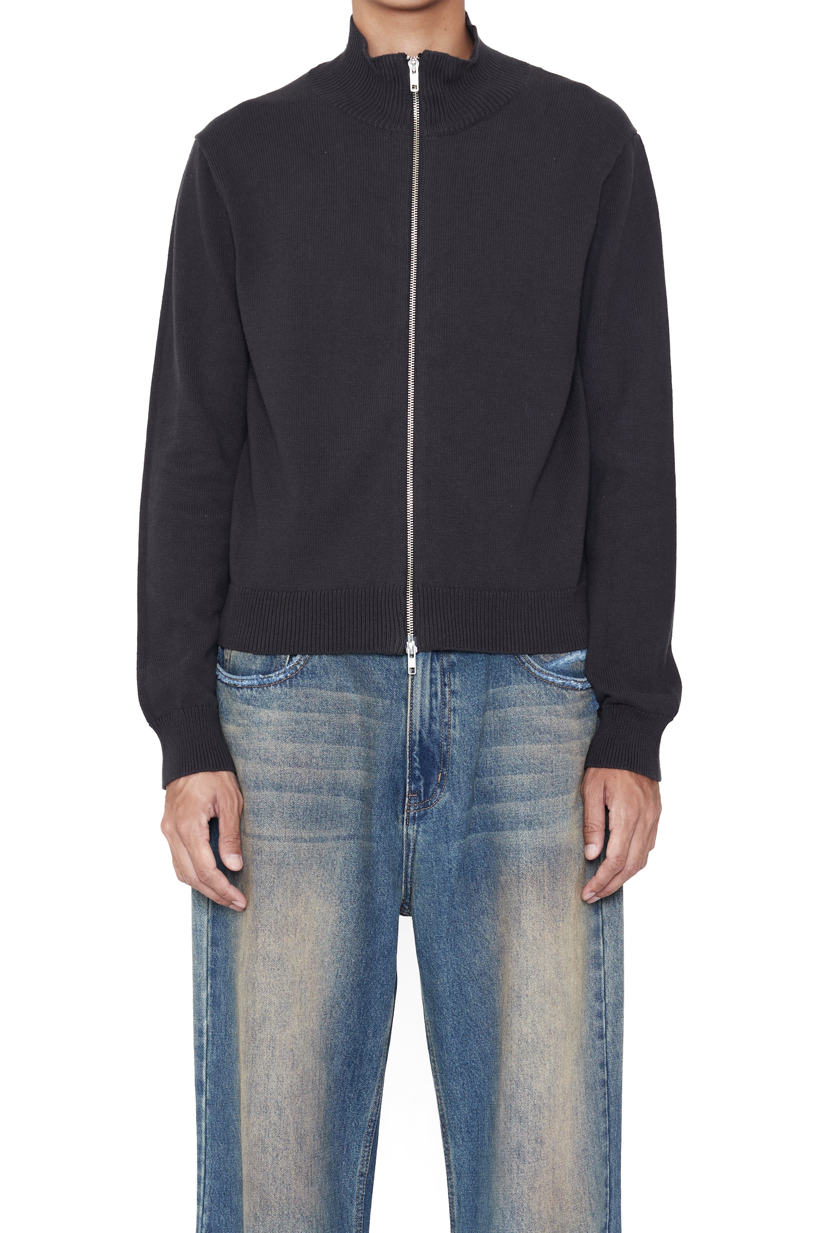 Load image into Gallery viewer, DARK GREY SHRUNKEN HIGH NECK KNIT ZIP JACKET
