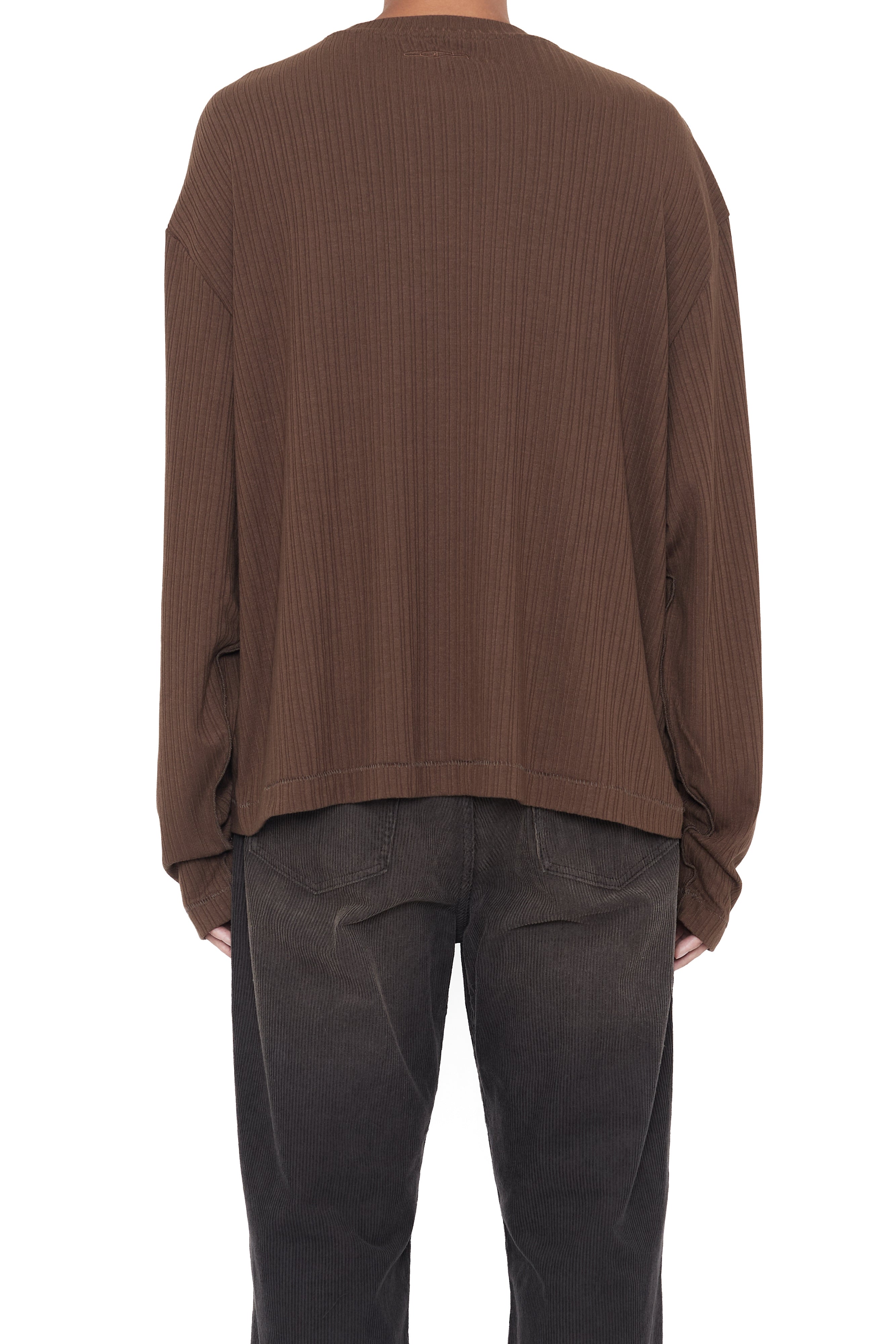 Load image into Gallery viewer, BROWN LONG SLEEVE SHIFTED RIB TOP
