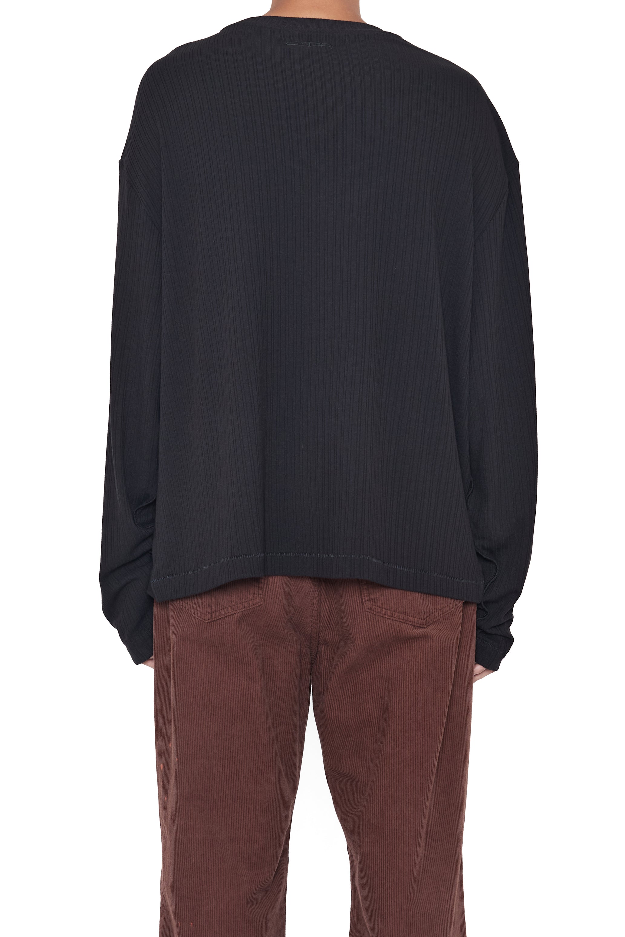 BLACK LONG SLEEVE SHIFTED RIB TOP