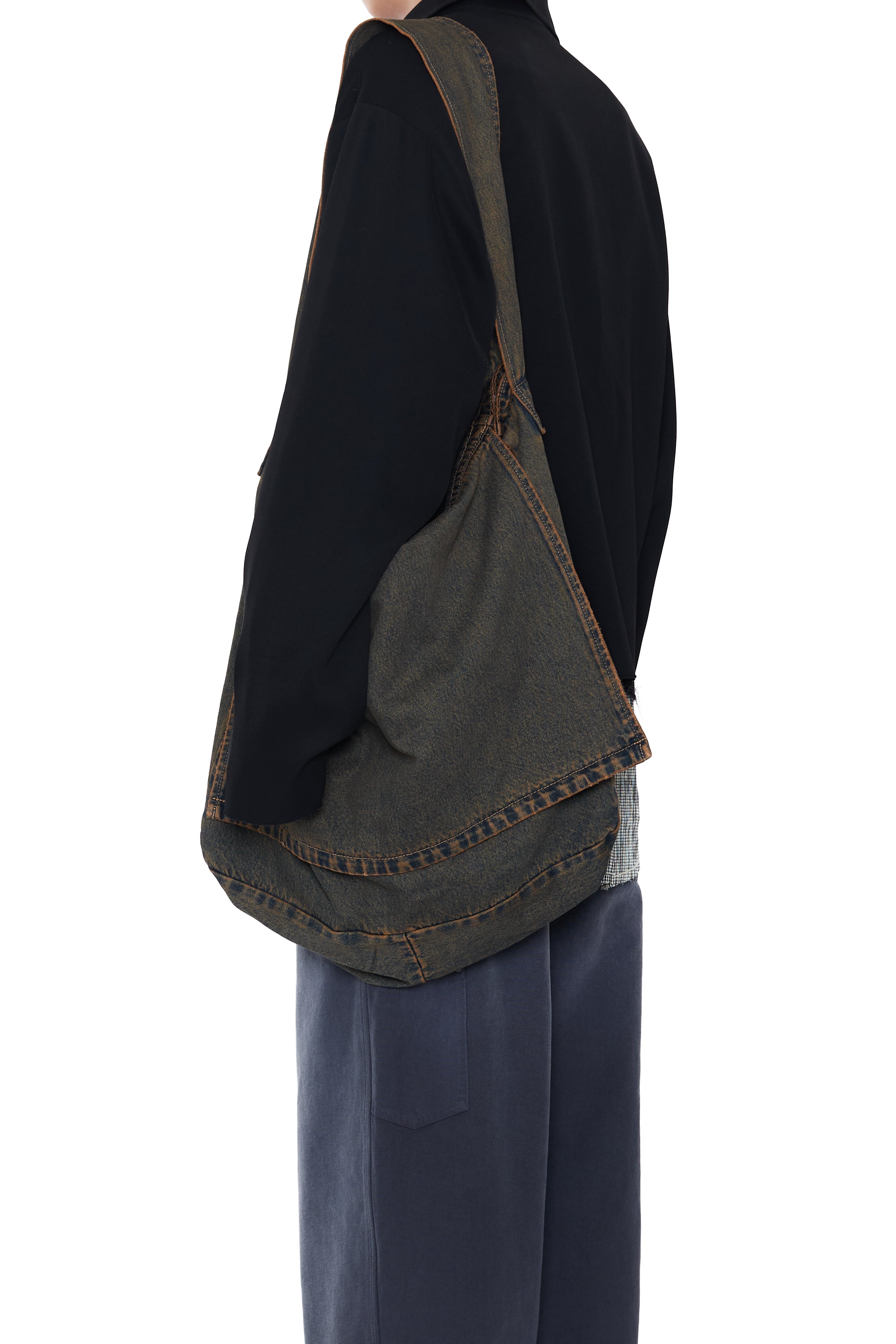 Load image into Gallery viewer, BLACK BROWN WASH DENIM CROSS BODY BAG
