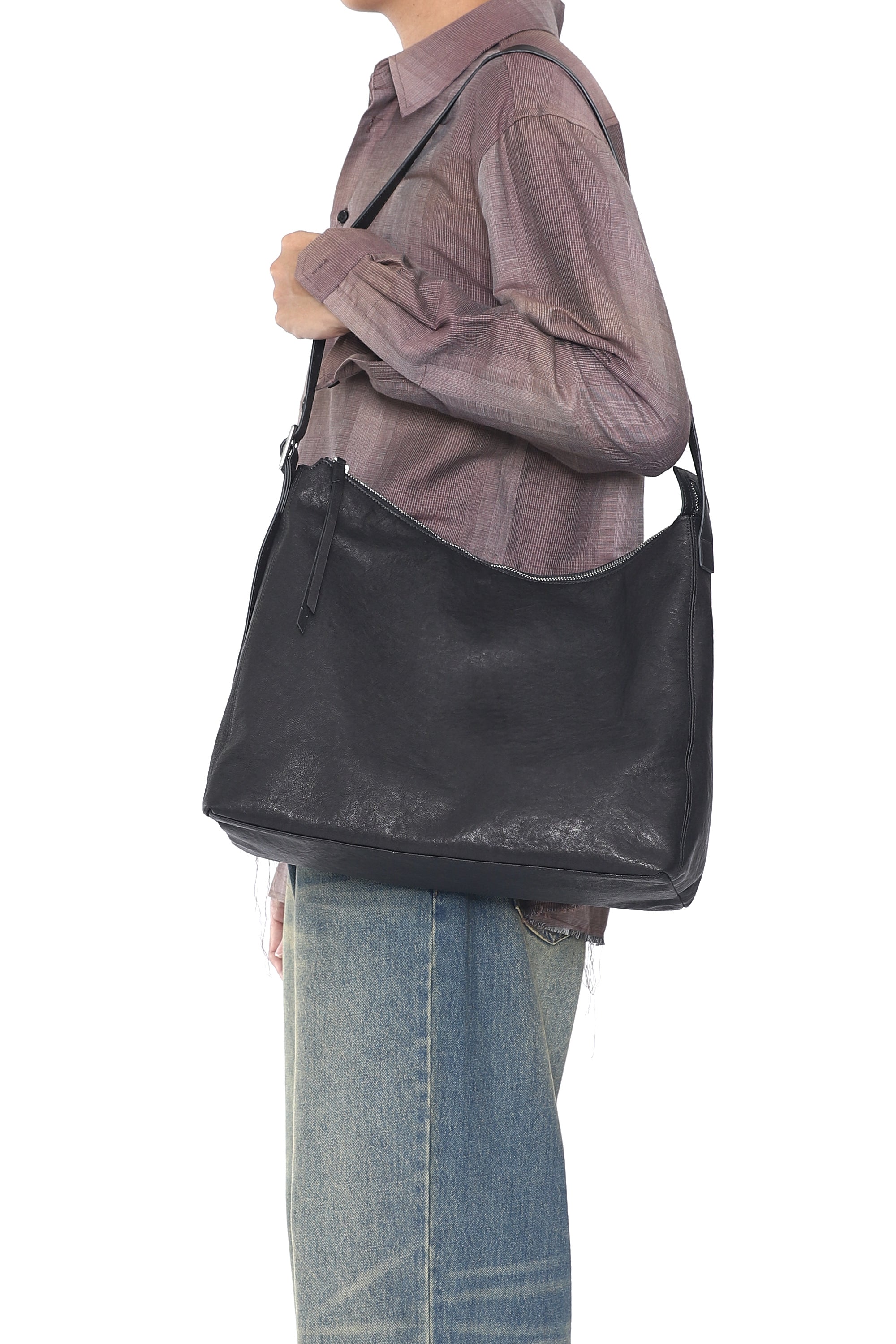 Load image into Gallery viewer, BLACK LAMB LEATHER 3WAYS SLACK BAG
