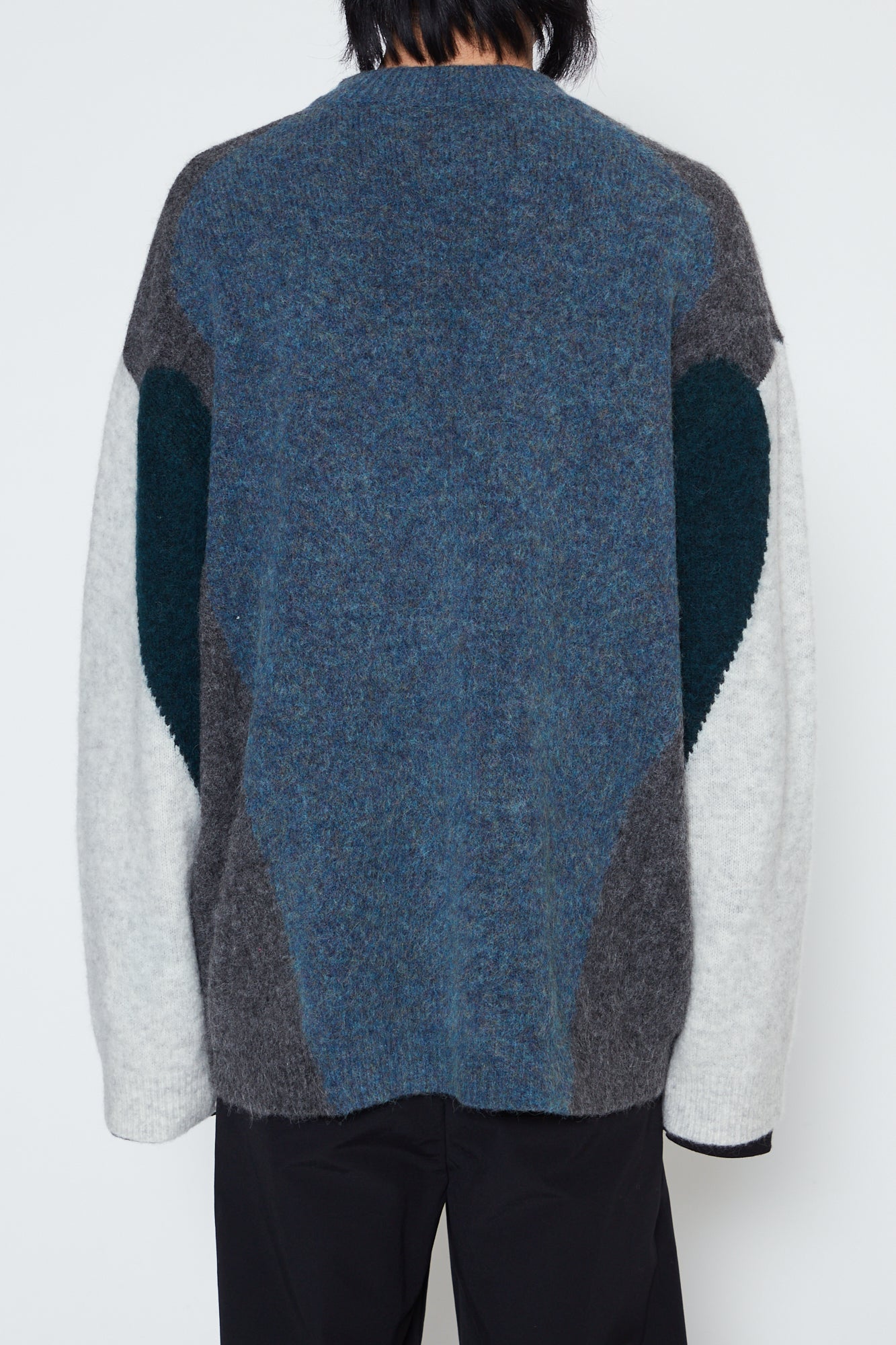 Load image into Gallery viewer, BLUE BABY ALPACA MOHAIR STERN MOCK-NECK SWEATER
